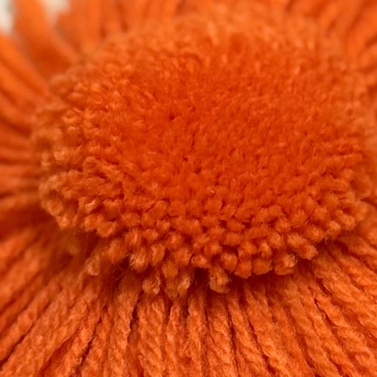 品番【165】タフティング用アクリル毛糸(MB210/日本製)。発色が美しく、ラグ制作やパンチニードル作品に適した毛糸の拡大写真