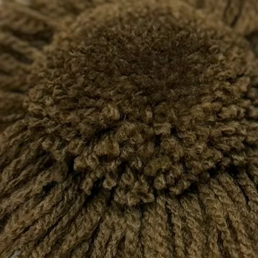 品番【261】タフティング用アクリル毛糸(MB210/日本製)。発色が美しく、ラグ制作やパンチニードル作品に適した毛糸の拡大写真