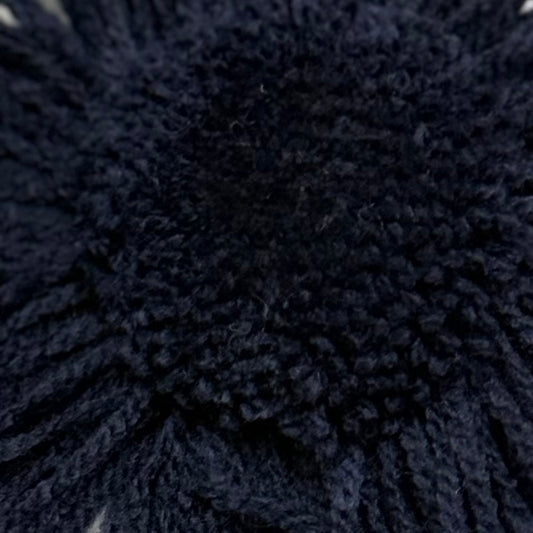 品番【485】タフティング用アクリル毛糸(MB210/日本製)。発色が美しく、ラグ制作やパンチニードル作品に適した毛糸の拡大写真