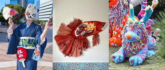 「SUMMER TUFTING CONTEST 2025 受賞作品の紹介。左はタフティングで制作した狐面やうちわを持つ人物、中央は立体的に仕上げられた赤い金魚の壁掛け作品、右はカラフルな毛糸で表現されたライオンのような空想動物の立体作品。」