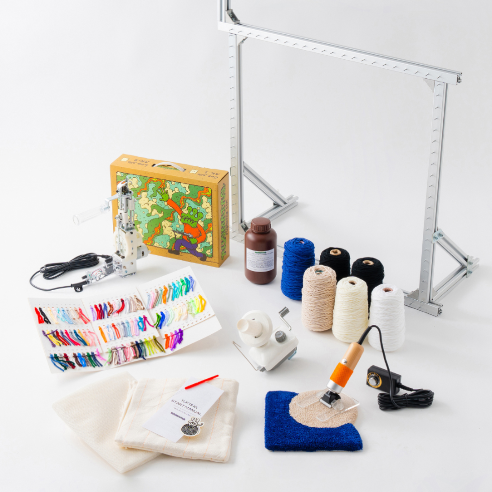 AK-1 タフティングスターター　コンプリートセット　キット全体の商品写真