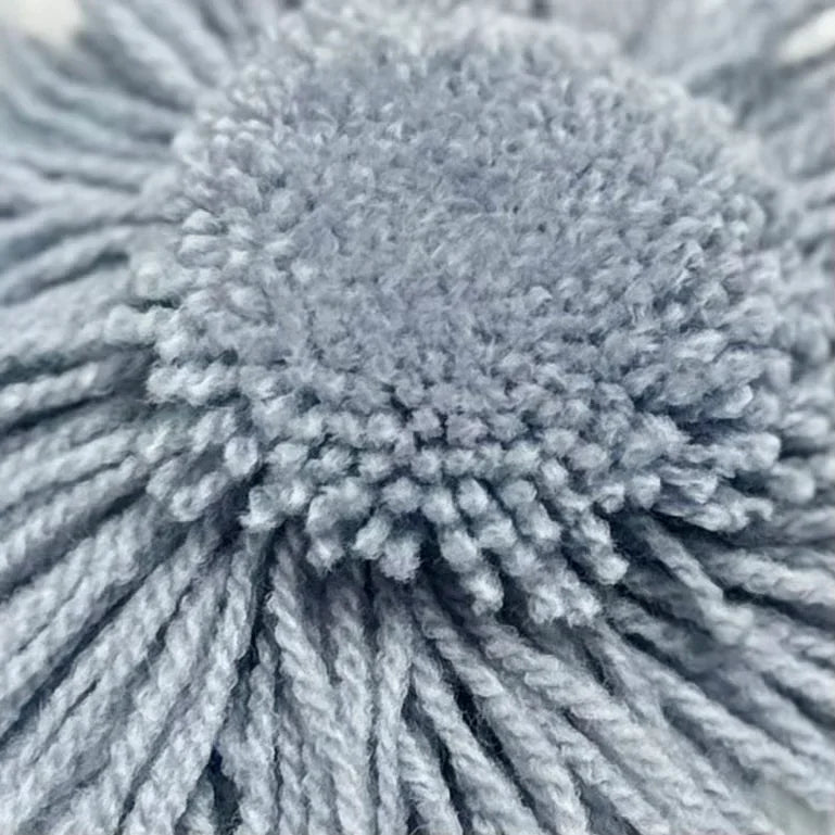 品番【134】タフティング用アクリル毛糸（MB210／日本製）。発色が美しく、ラグ制作やパンチニードル作品に適した毛糸の拡大写真