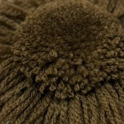 品番【261】タフティング用アクリル毛糸（MB210／日本製）。発色が美しく、ラグ制作やパンチニードル作品に適した毛糸の拡大写真