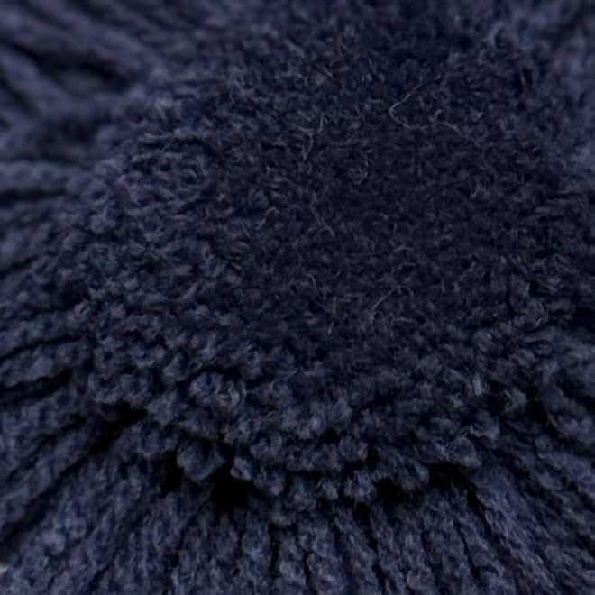 品番【283】タフティング用アクリル毛糸（MB210／日本製）。発色が美しく、ラグ制作やパンチニードル作品に適した毛糸の拡大写真