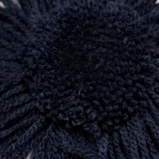 品番【485】タフティング用アクリル毛糸（MB210／日本製）。発色が美しく、ラグ制作やパンチニードル作品に適した毛糸の拡大写真