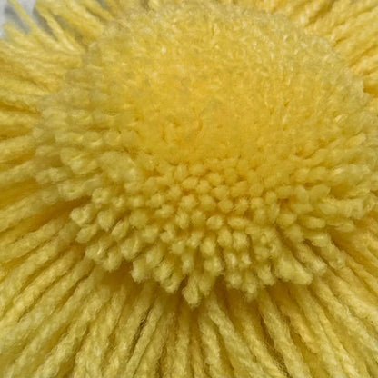 品番【7328】タフティング用アクリル毛糸（MB210／日本製）。発色が美しく、ラグ制作やパンチニードル作品に適した毛糸の拡大写真