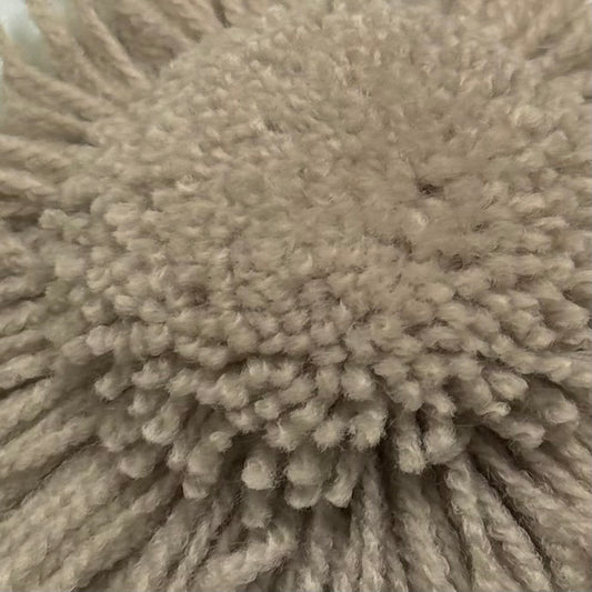 品番【BW-011】タフティング用アクリル毛糸（MB210／日本製）。発色が美しく、ラグ制作やパンチニードル作品に適した毛糸の拡大写真